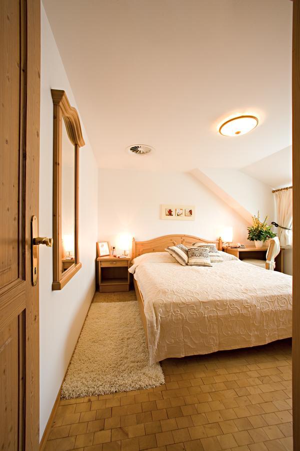 Hotel & Restaurant Braunstein - Pauli'S Stuben Purbach am Neusiedlersee Bagian luar foto