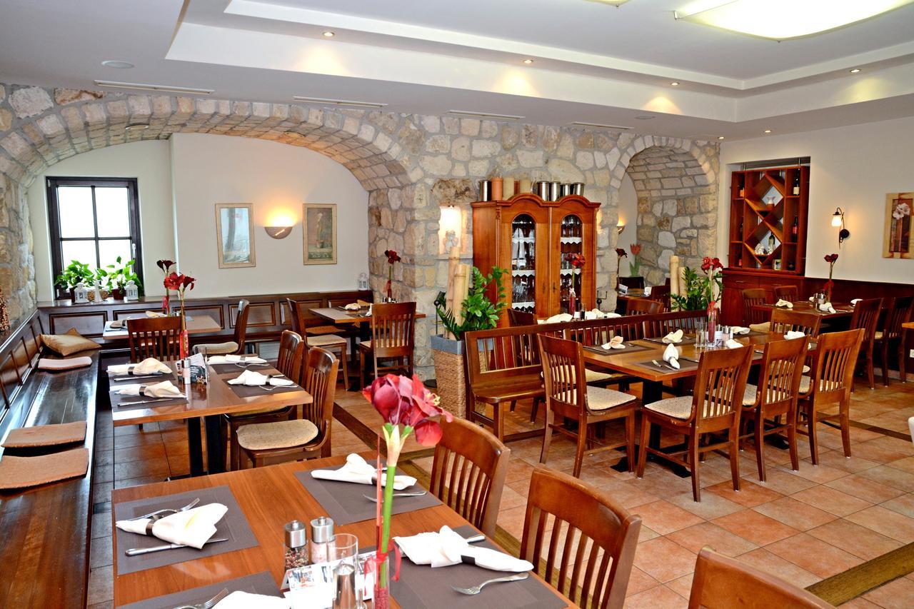 Hotel & Restaurant Braunstein - Pauli'S Stuben Purbach am Neusiedlersee Bagian luar foto